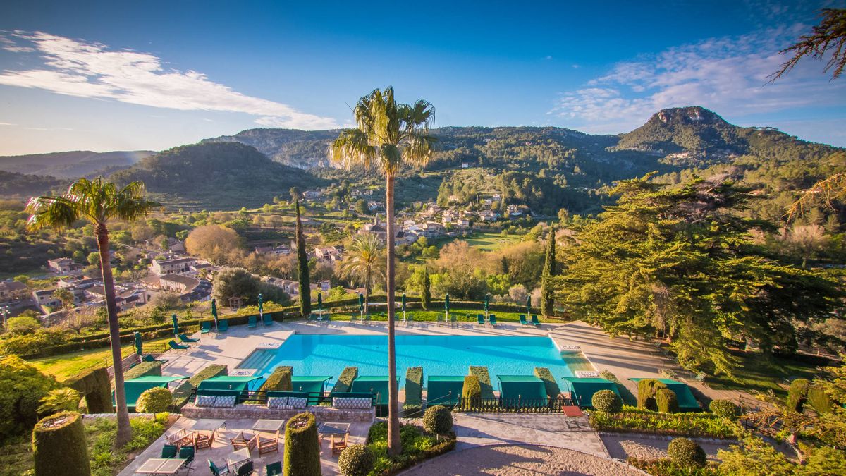 10 hoteles con piscinas maravillosas para darte un chapuzón de lujo