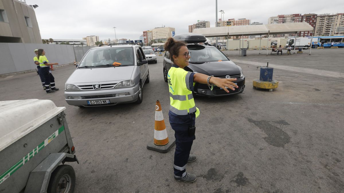 Hallan el cadáver de una mujer en el maletero de un coche en el puerto de Algeciras (Cádiz)