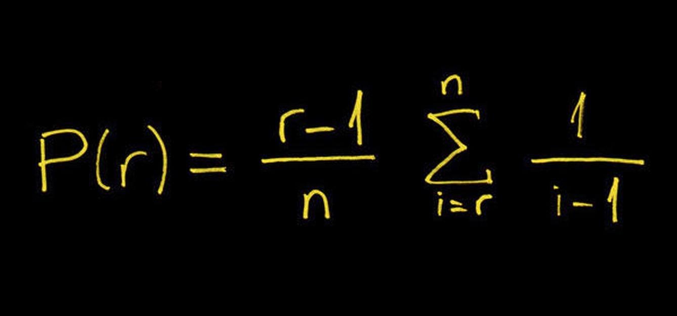 La ecuación propuesta por Fry, donde 'r' es cada posible candidato y 'n' todos los candidatos posibles.