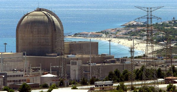 Foto: Fotografía de archivo de la central nuclear de Vandellós II. (EFE)