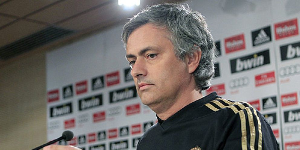 Foto: Mourinho sólo piensa en la Liga: "No voy a perder ni un minuto hablando del Clásico"