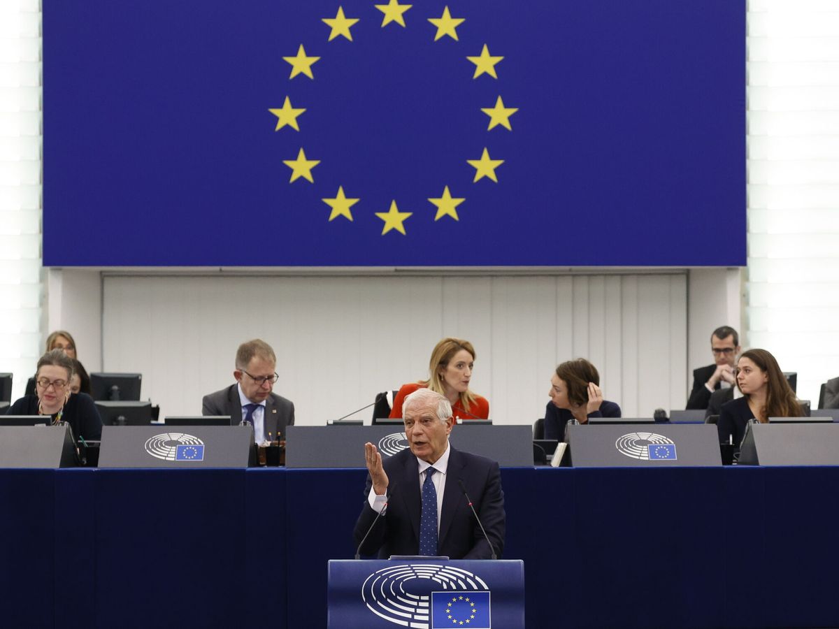 Foto: Sesión plenaria del Parlamento Europeo. (EFE / Julien Warnand)