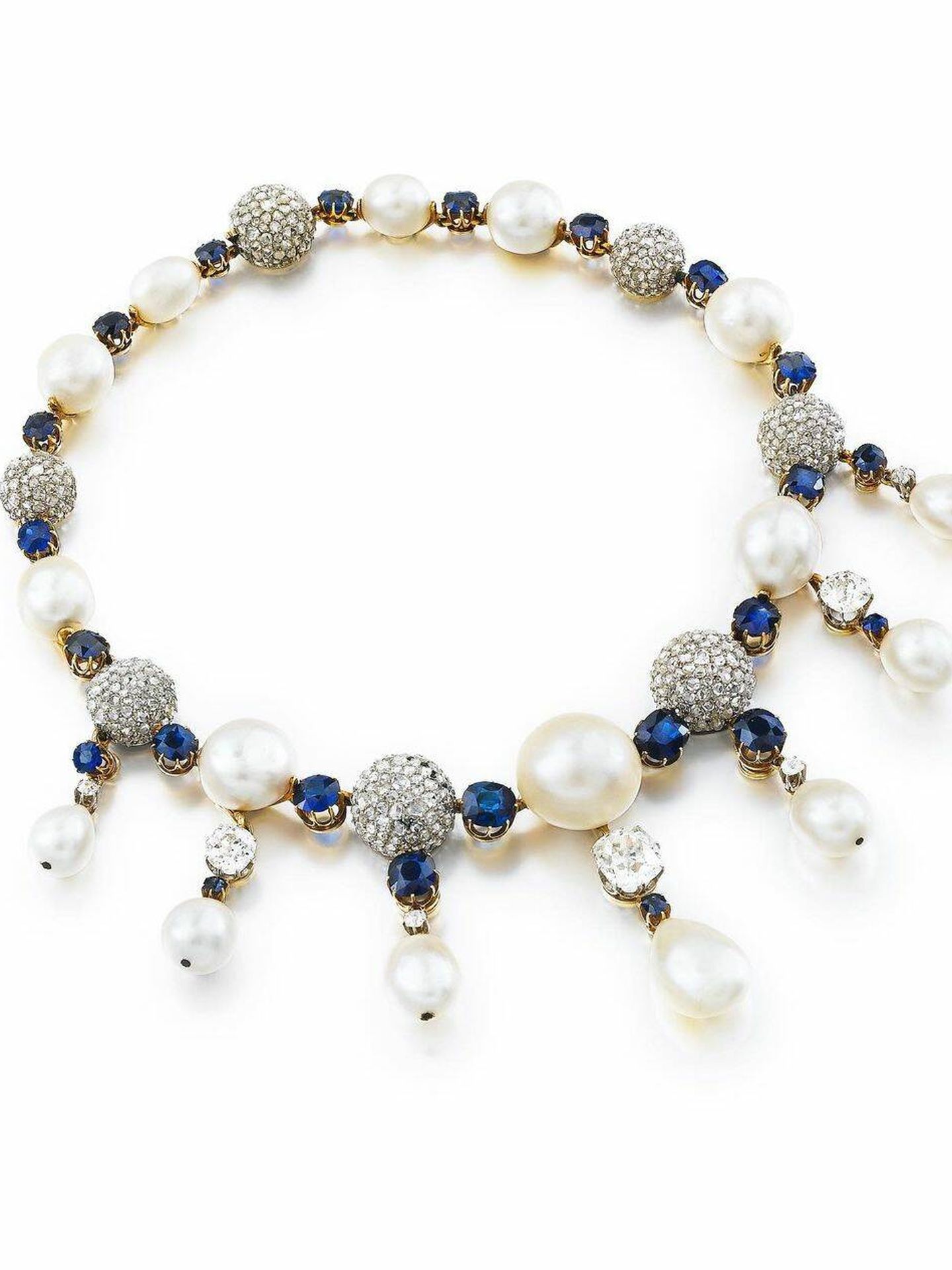 El collar de perlas, zafiros y diamantes de la reina Fabiola. (Sotheby's)