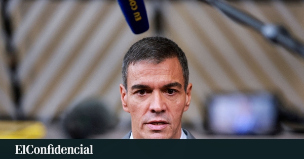 Última hora del adelanto electoral | La Junta Electoral abre expediente a Sánchez tras denunciar el PP un  mitin  en Moncloa