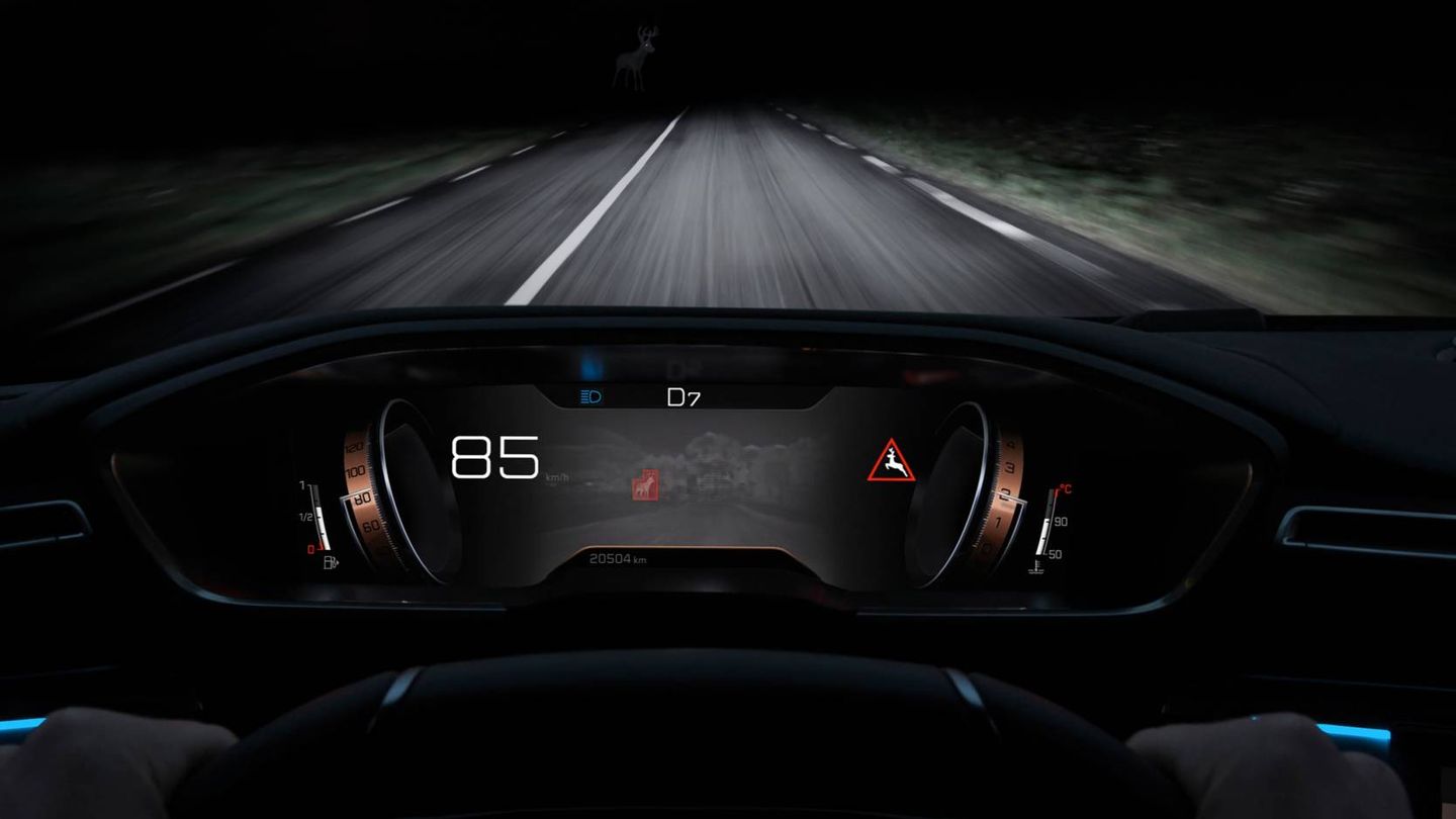 La visión nocturna aumenta la seguridad de noche.. pero hay que saber utilizarla y Peugeot nos enseña. 
