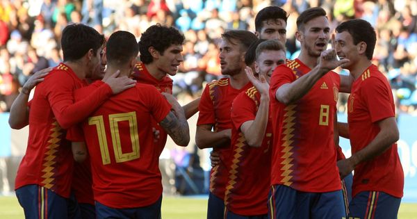 Foto: Los jugadores de la Selección española Sub-21 celebran un gol. (EFE)