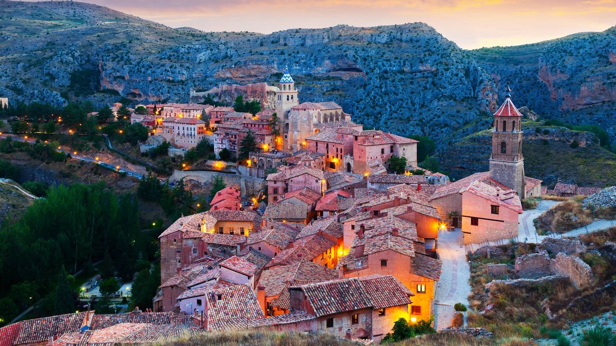 No todo es sol y playa: los 10 pueblos de montaña más bonitos de España