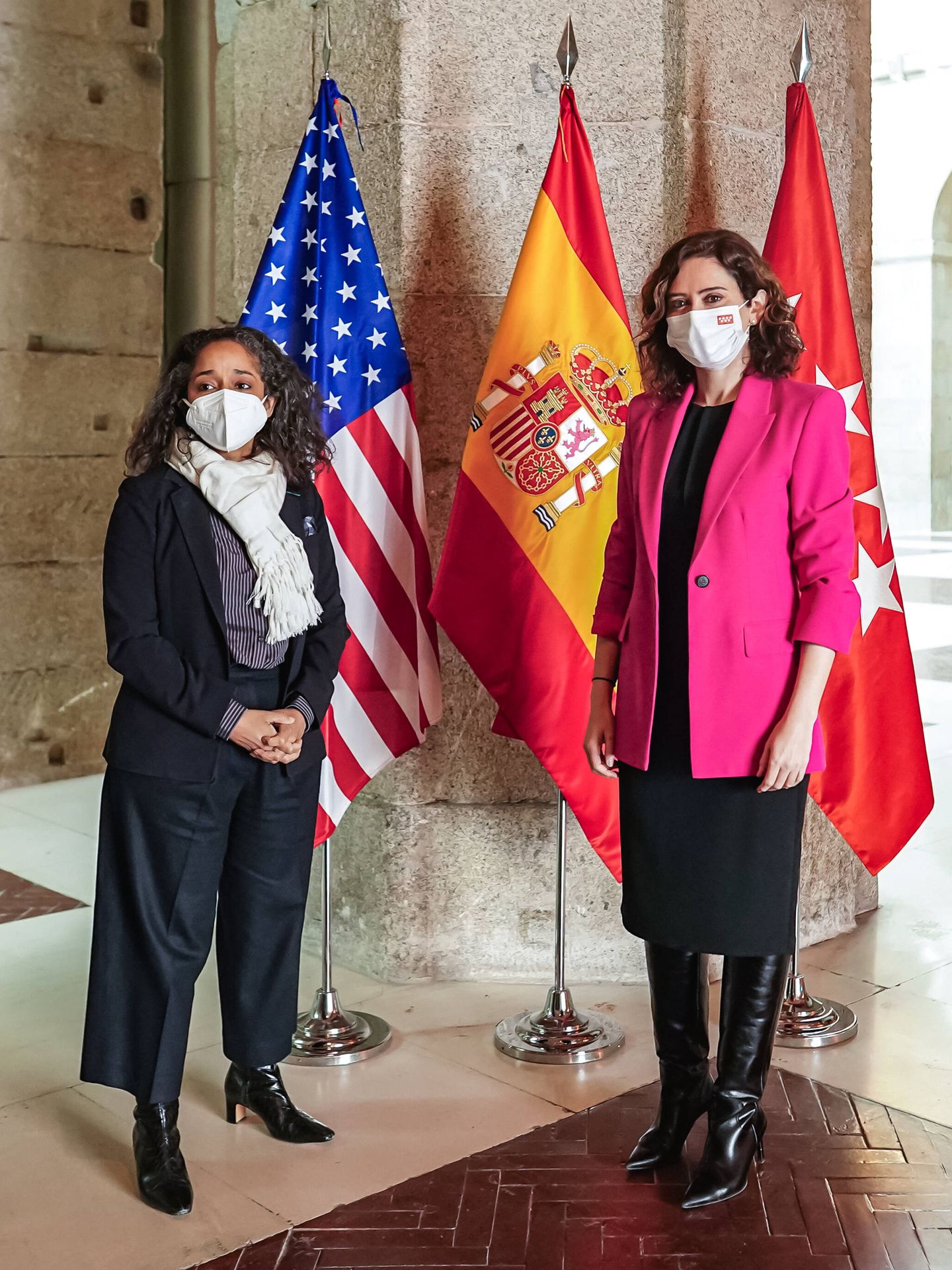 Julissa Reynoso, embajadora de Estados Unidos en España, e Isabel Díaz Ayuso. (Cortesía/Comunidad de Madrid)