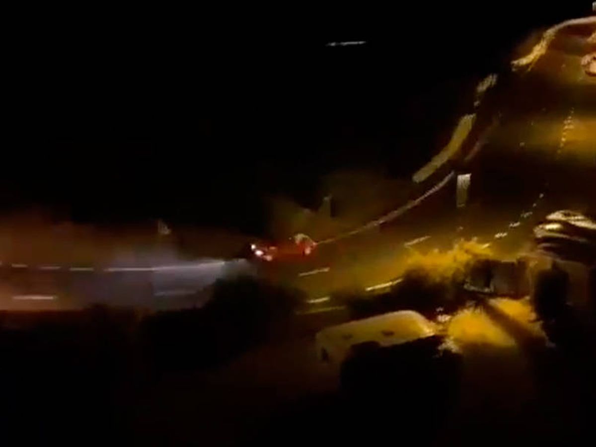 Foto: La policía ya investiga el vídeo para tratar de dar con el conductor (Foto: Twitter)