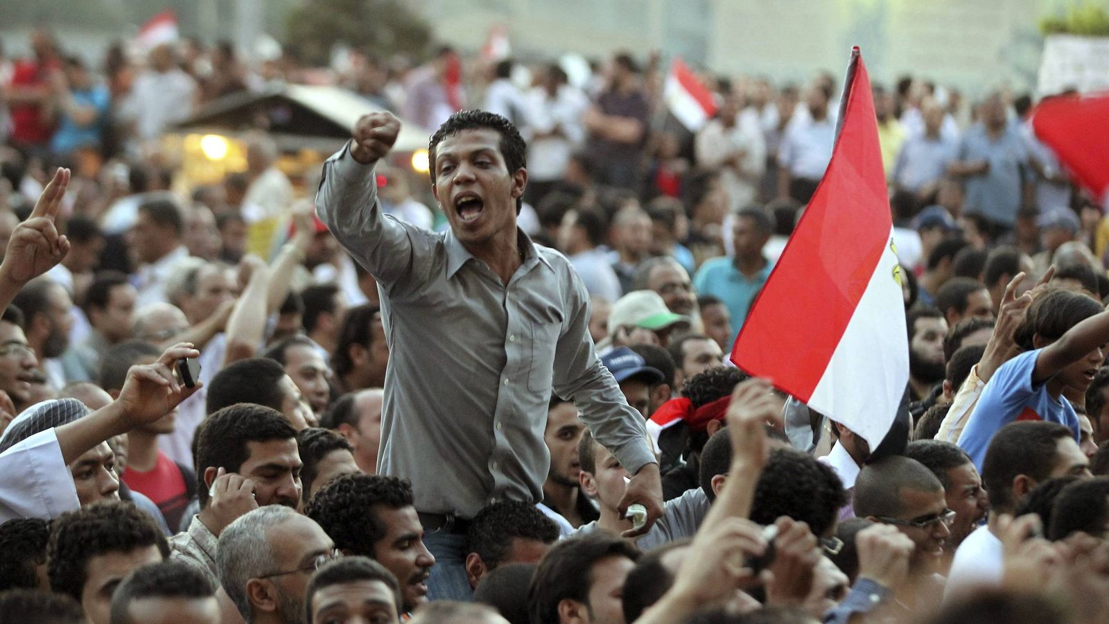 Foto: Manifestación contra Mubarak en la plaza Tahrir en 2012 (EFE)