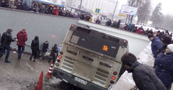 Foto: Cinco personas muertas en Moscú tras ser atropelladas de forma accidental por un autobús. (Reuters)