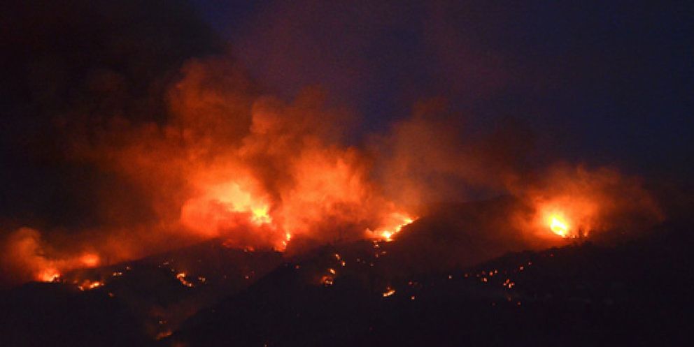 Foto: El viento y el calor avivan los 10 incendios que se mantienen activos en España