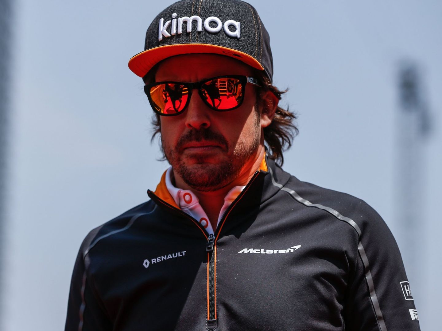Tras el Gran Premio de China de F1, Fernando Alonso dijo que en McLaren saben que tienen que mejorar para estar con los otros equipos de motor de Renault. (EFE)