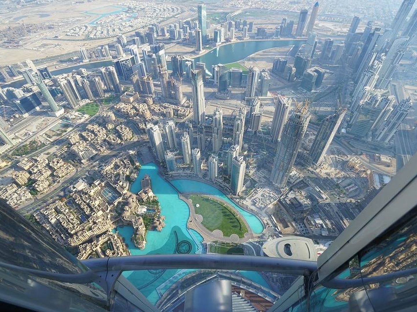 Dubái visto desde el Burj Khalifa.