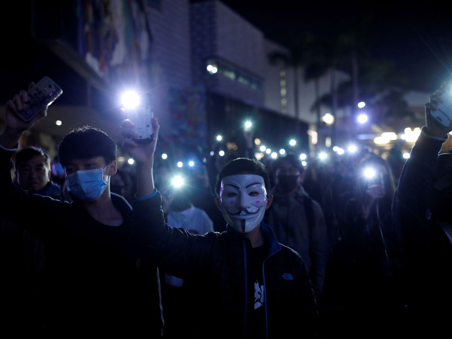 Protestas de este viernes en las calles de Hong Kong. (Reuters)