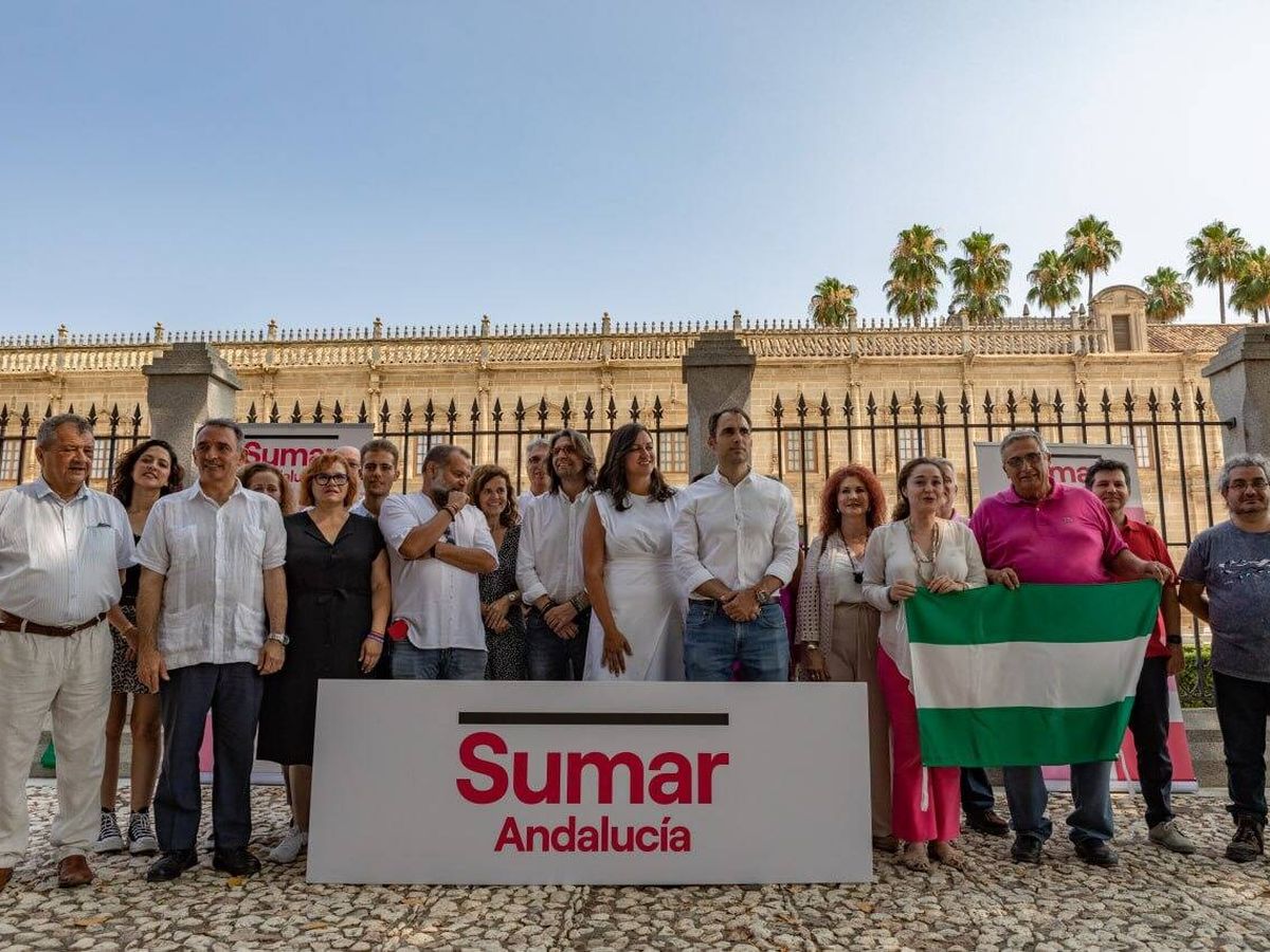 Foto: Los candidatos andaluces de Sumar, en el Parlamento de Andalucía. (Cedida)