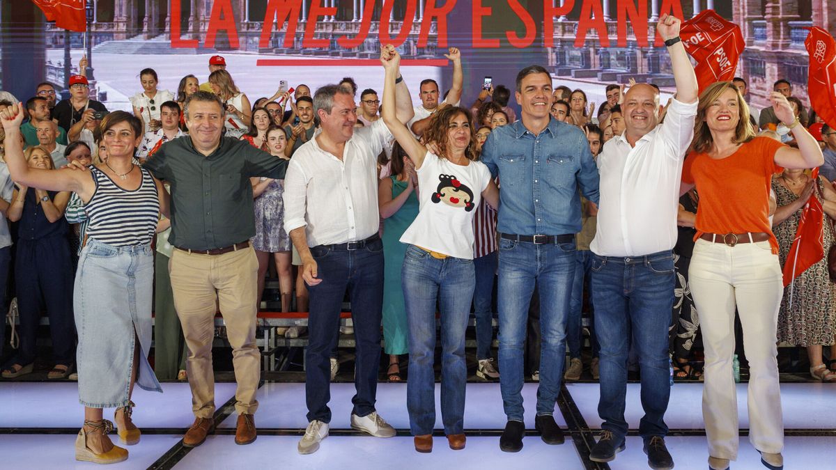 El PSOE andaluz alerta a Ferraz de que el discurso del miedo a Vox beneficia al PP