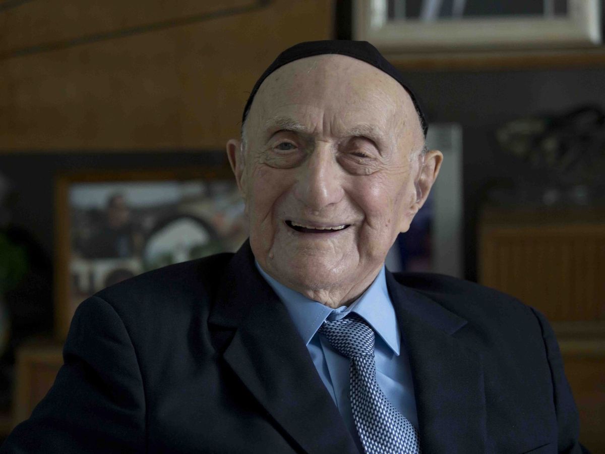 Foto: Un superviviente del holocausto podrÍa ser la persona más vieja del mundo. Foto: efe/abir sultan