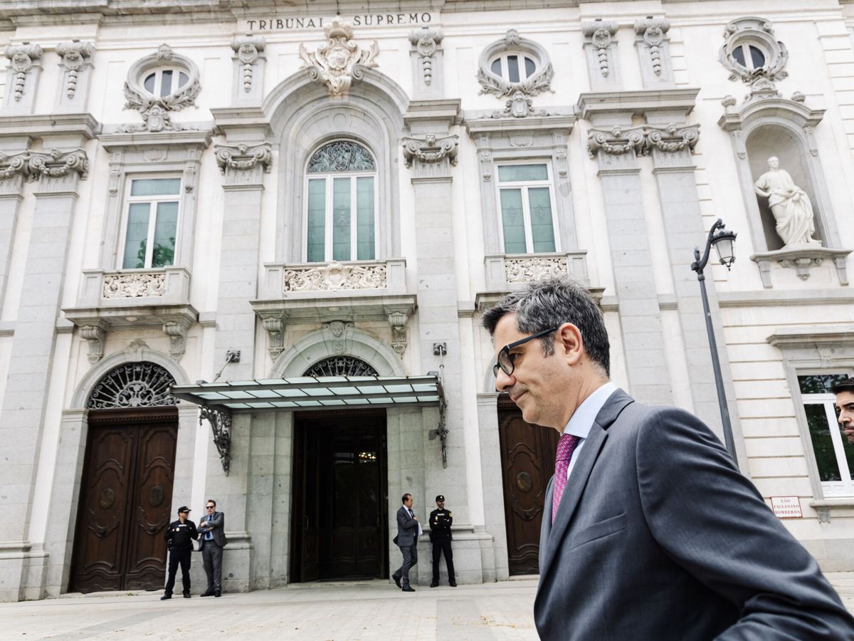 Foto: El ministro de Presidencia, Justicia y Relaciones con las Cortes, Félix Bolaños, sale de una reunión con la Sala de Gobierno del Tribunal Supremo (TS). (EP/C. Luján)