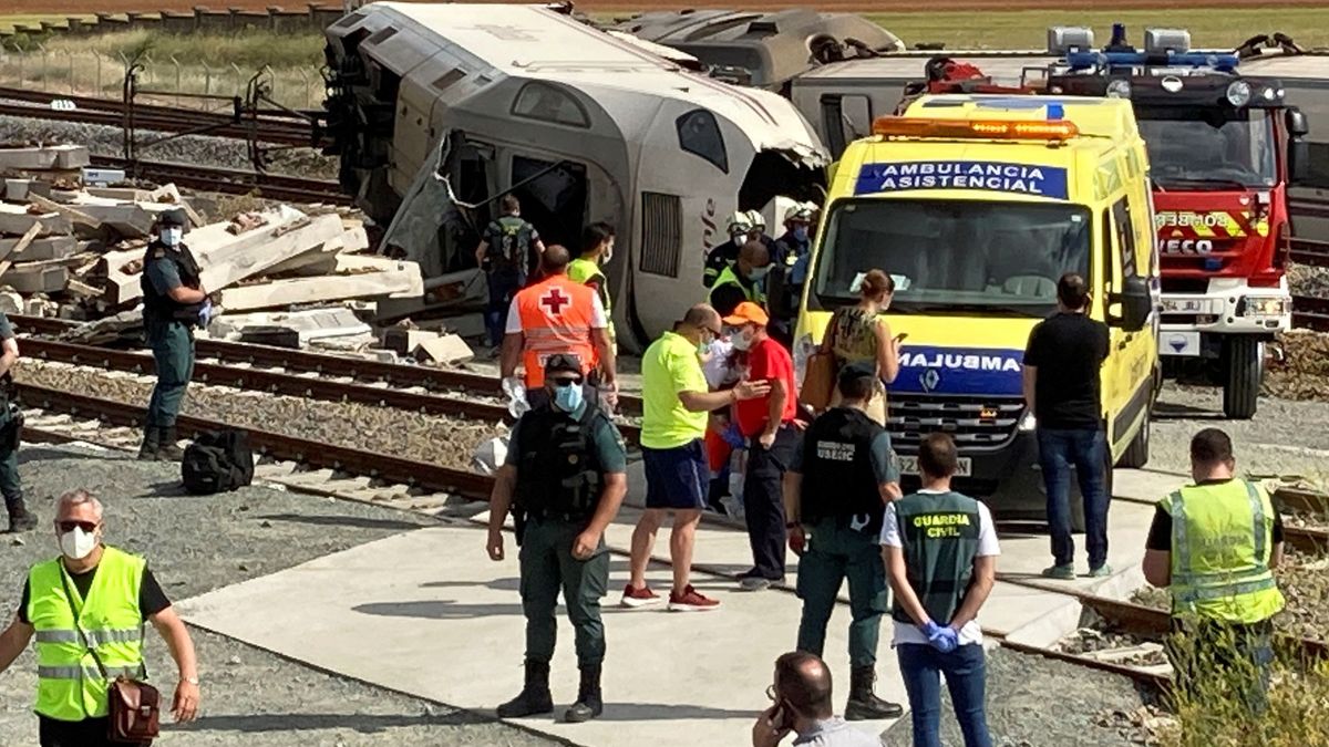 El segundo maquinista del Alvia accidentado en Zamora, estable dentro de la gravedad