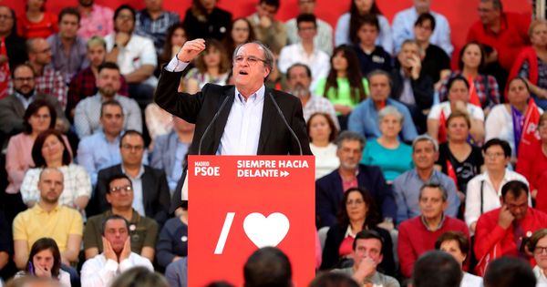 Foto: Ángel Gabilondo, en un acto electoral del PSOE. (EFE)