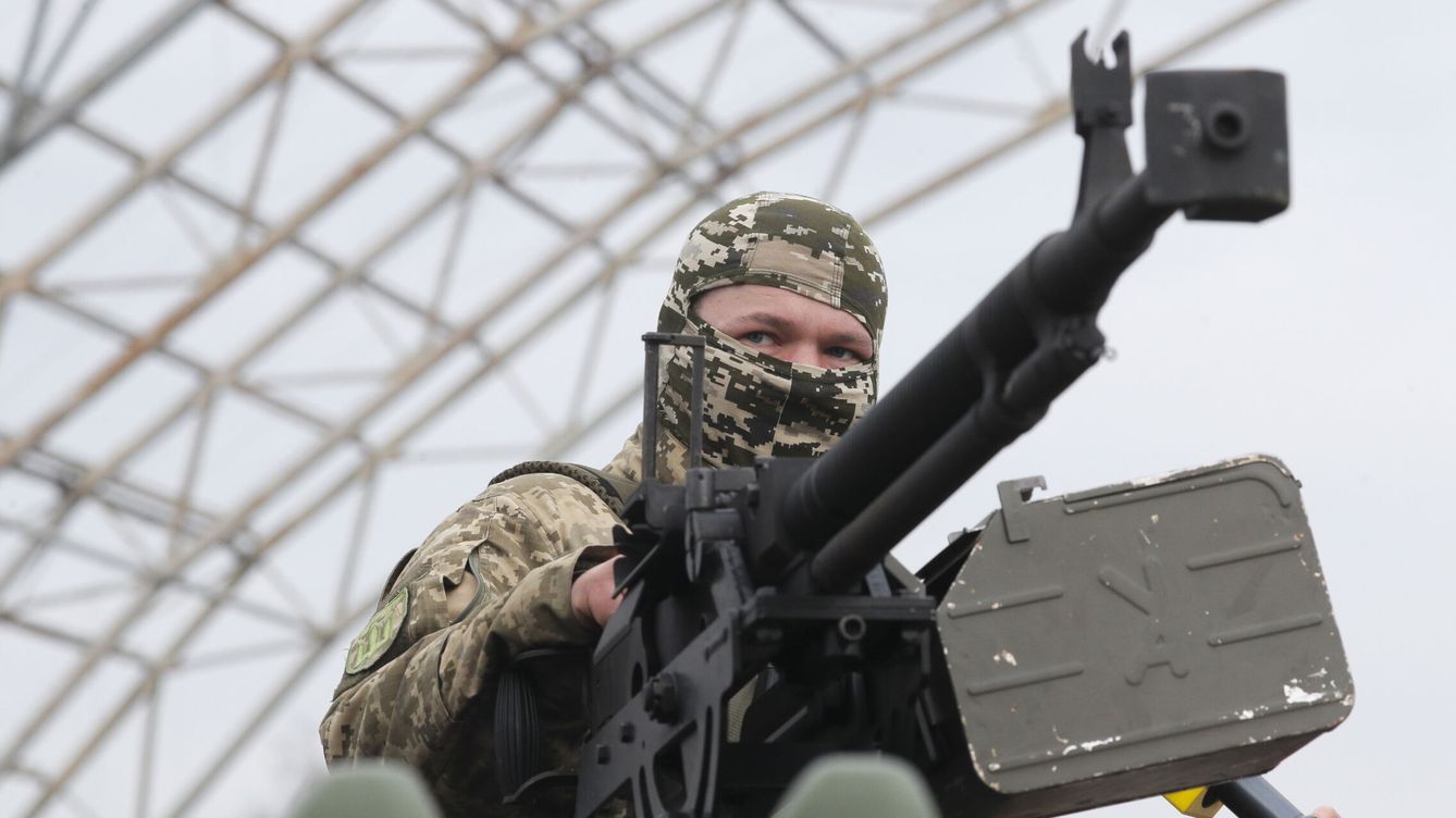 Foto: Un soldado ucraniano.(EFE/Sergey Dolzheno)