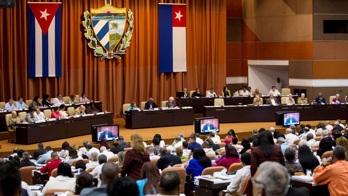 Los hombres que elegirán al próximo presidente de Cuba (y no será un Castro)