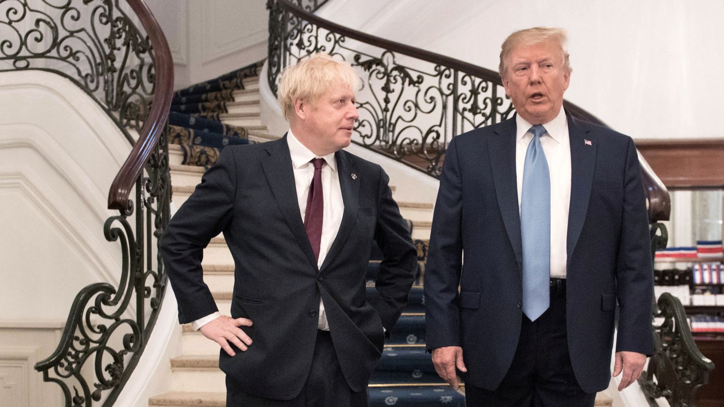 Boris Johnson y Donald Trump, durante la última reunión del G-7. (Reuters)