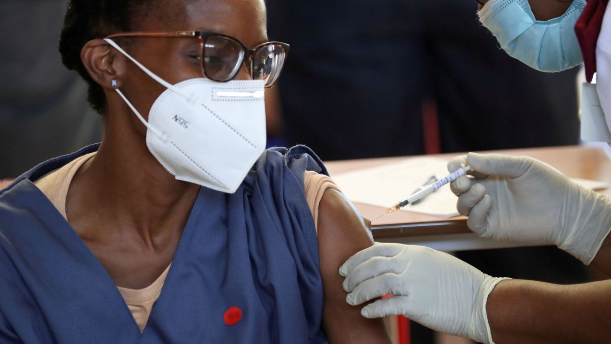 La vacuna de los clones: así va a resolver África la falta de inmunización contra el covid 