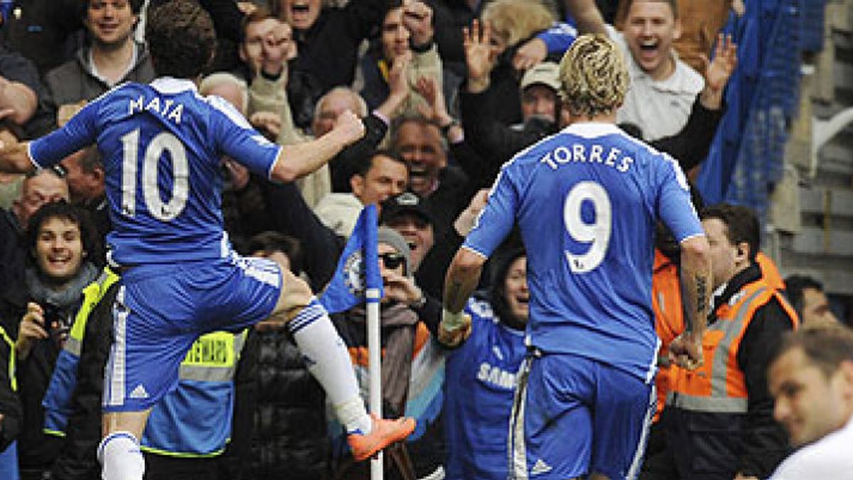 Juan Mata da el triunfo al Chelsea sobre el Wigan en el minuto 90