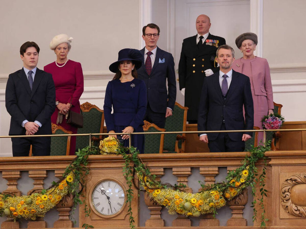 Foto:  La familia real danesa, en el Parlamento. (Getty)
