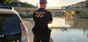 Post de Detenido en Águilas (Murcia) tras profanar la tumba de su hermano y llevarse la cabeza