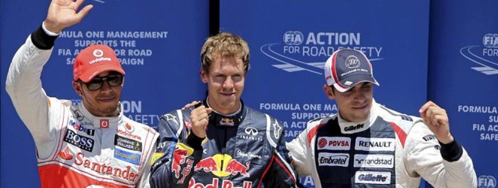 Foto: Vettel hace la 'pole' mientras Ferrari retrocede, con Alonso undécimo en Valencia