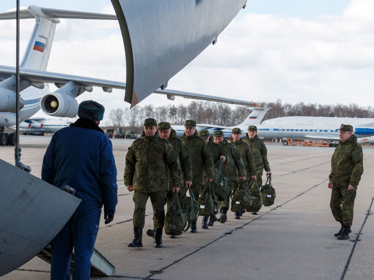 Foto: La ayuda rusa, llegando a Italia. (Ministerio de Defensa ruso)