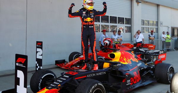 Foto: Verstappen le birló la victoria a Leclerc. (Reuters)