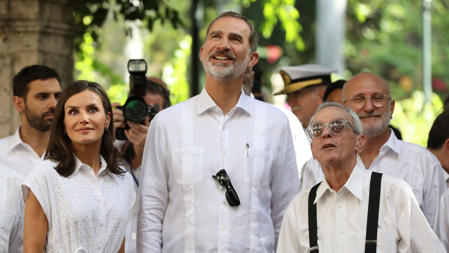 El rey Felipe y Letizia durante su visita oficial a La Habana. (Reuters)