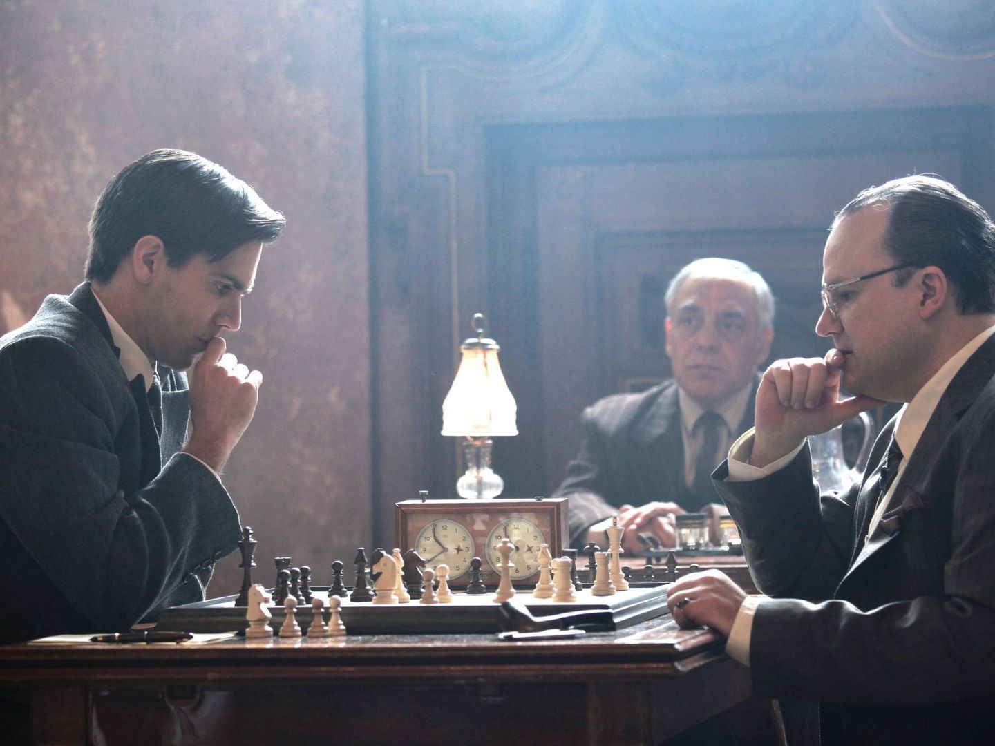 Menchevique, nazi y ¿franquista? El misterio de la muerte de Alekhine, el  genio del ajedrez