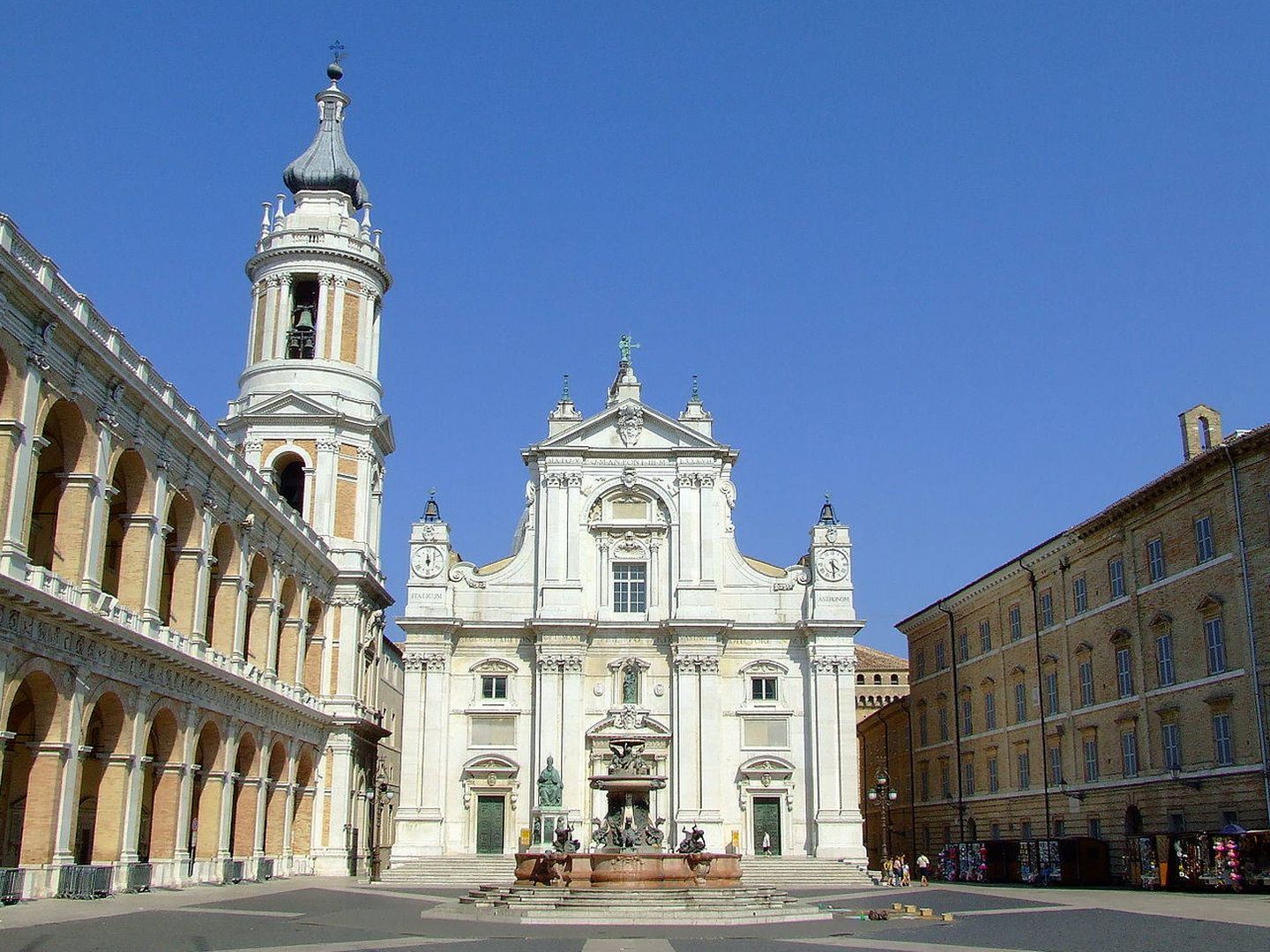 Basílica del Santuario de la Virgen de Loreto en el propio municipio italiano. (C.C.)