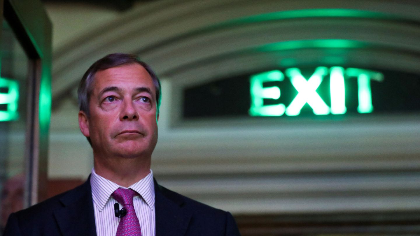 El euroescéptico Nigel Farage durante un mitin a favor del Brexit en Londres, el 17 de enero de 2019. (Reuters)