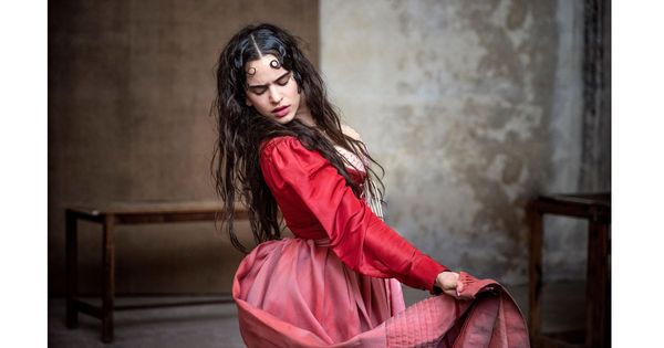 Foto: La cantante rosalía protagoniza el calendario Pirelli 2020