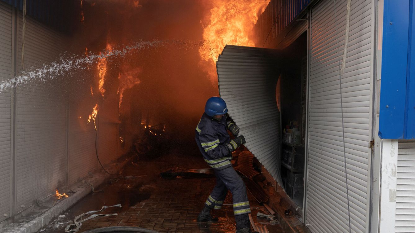 Foto: Ataque de Rusia a Ucrania, en Sloviansk, en la región de Donetsk, Ucrania. (Reuters/Marko Djurica)