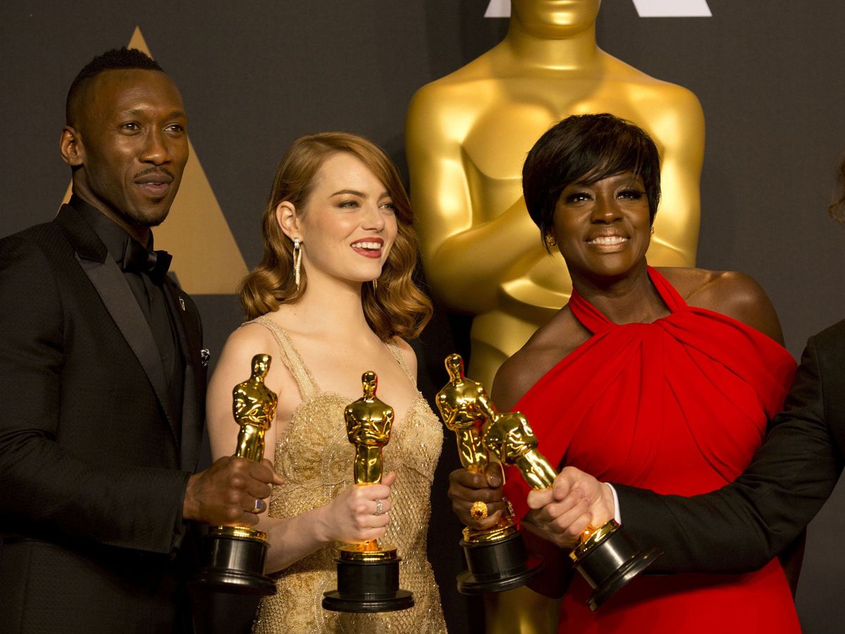 Foto: Los ganadores de la edición 89 de los Oscar.(EFE)