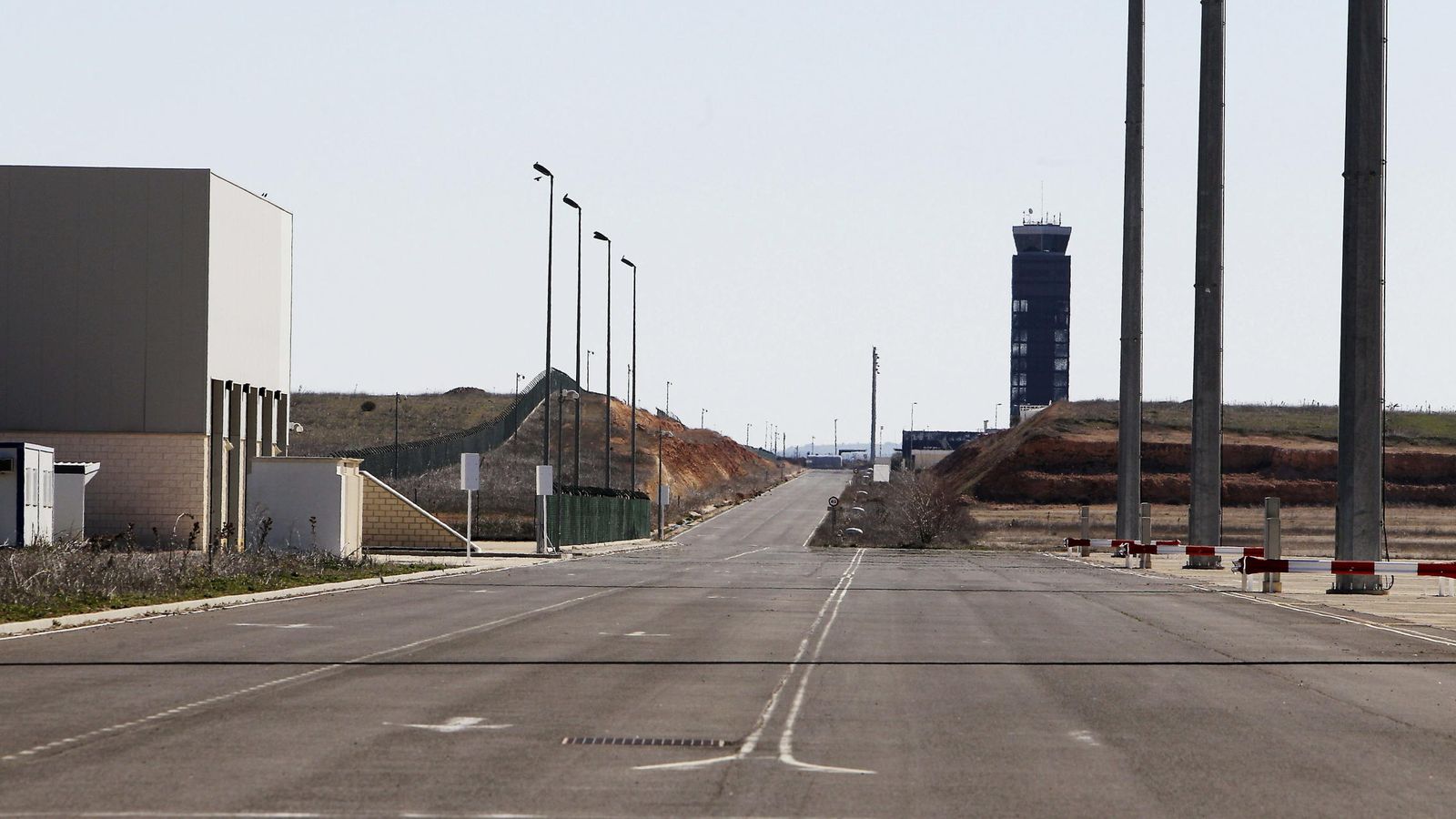 Foto: Vista del aeropuerto de Ciudad Real (EFE)