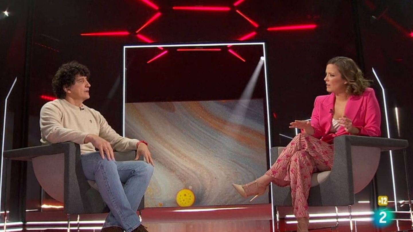 Jero García charla con María Casado en 'Las tres puertas'. (RTVE)