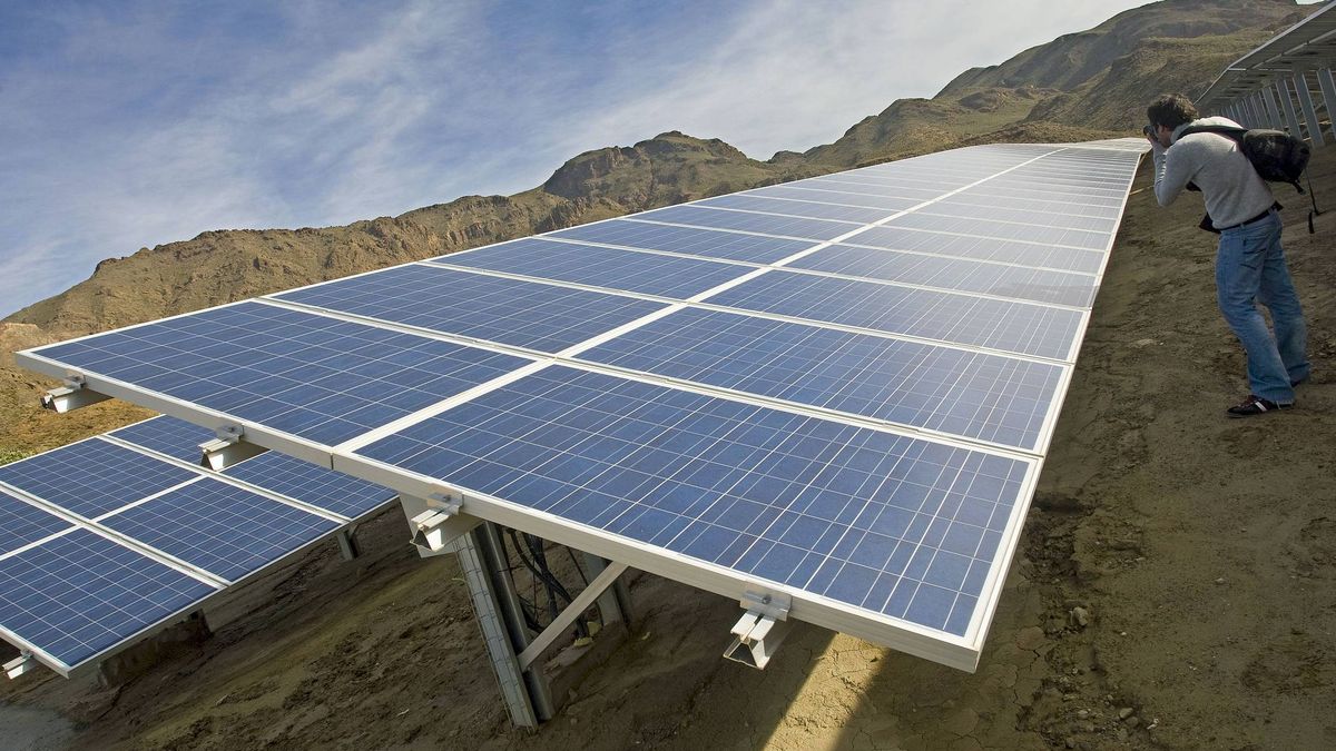 La fotovoltaica frena proyectos nuevos sin prima por la incertidumbre del decreto Soria