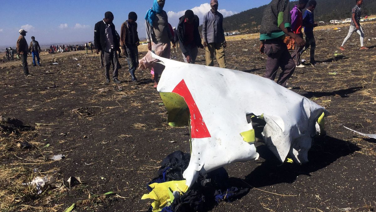 Dos españoles, entre los 157 muertos al estrellarse un avión de pasajeros en Etiopía