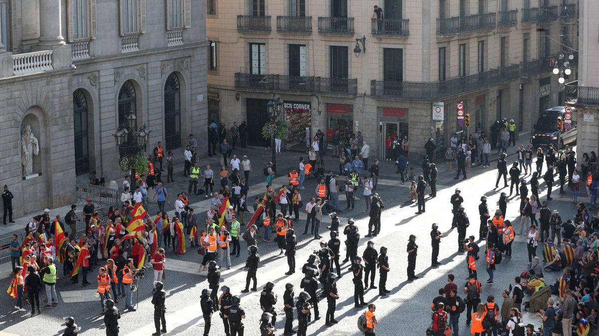 La calle confirma la existencia de dos Cataluñas que pugnan por la hegemonía