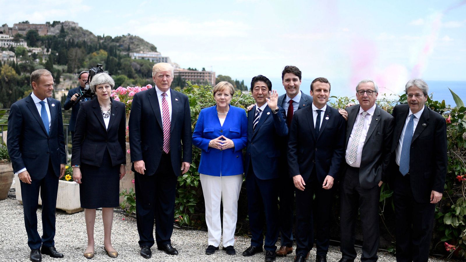 Foto: Los líderes del G7: Tusk, May, Trump, Merkel, Abe, Trudeau, Macron, Juncker y Gentiloni. (Reuters) 
