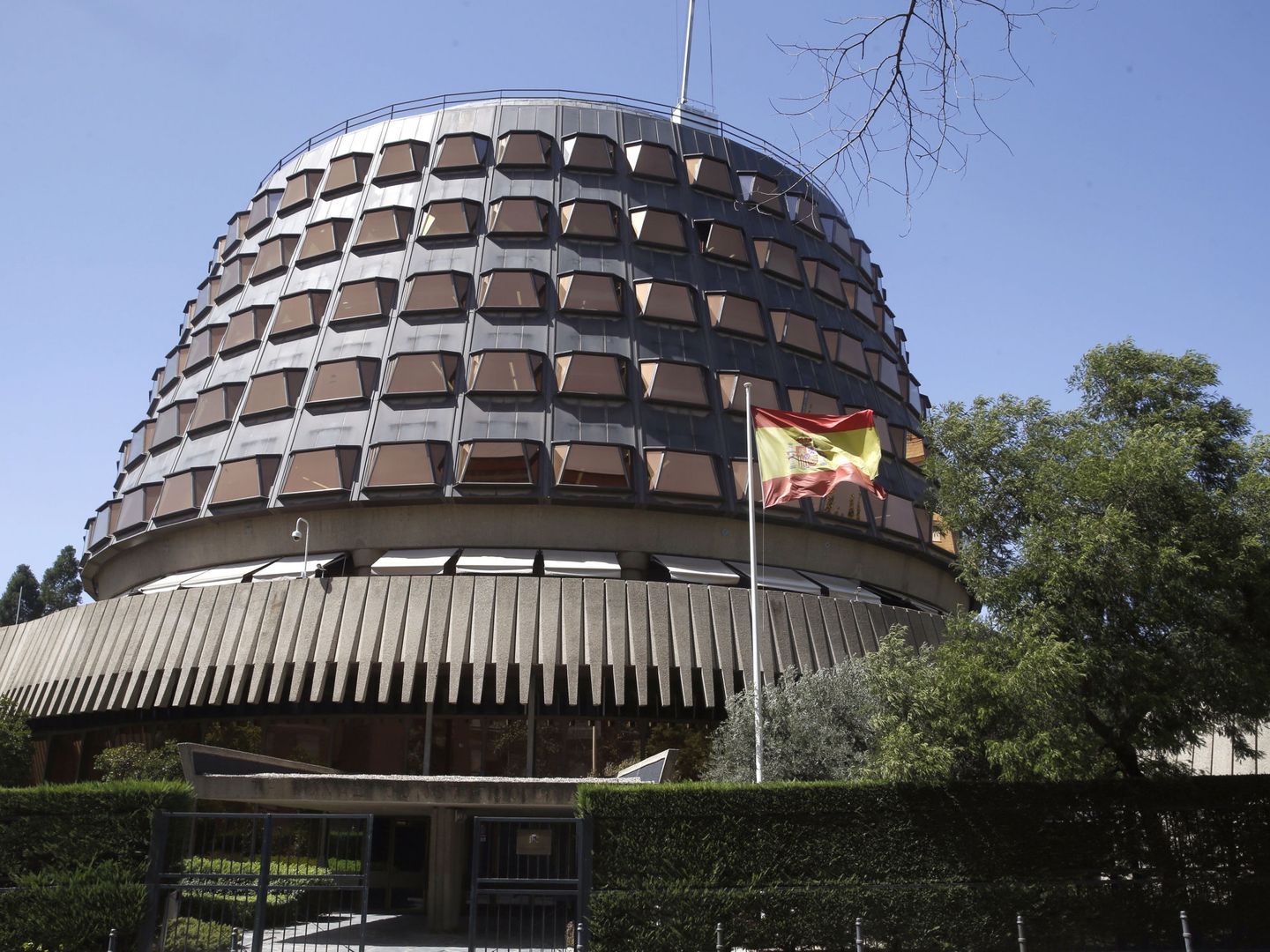 Vista de la sede del Tribunal Constitucional (TC) en Madrid. (EFE)