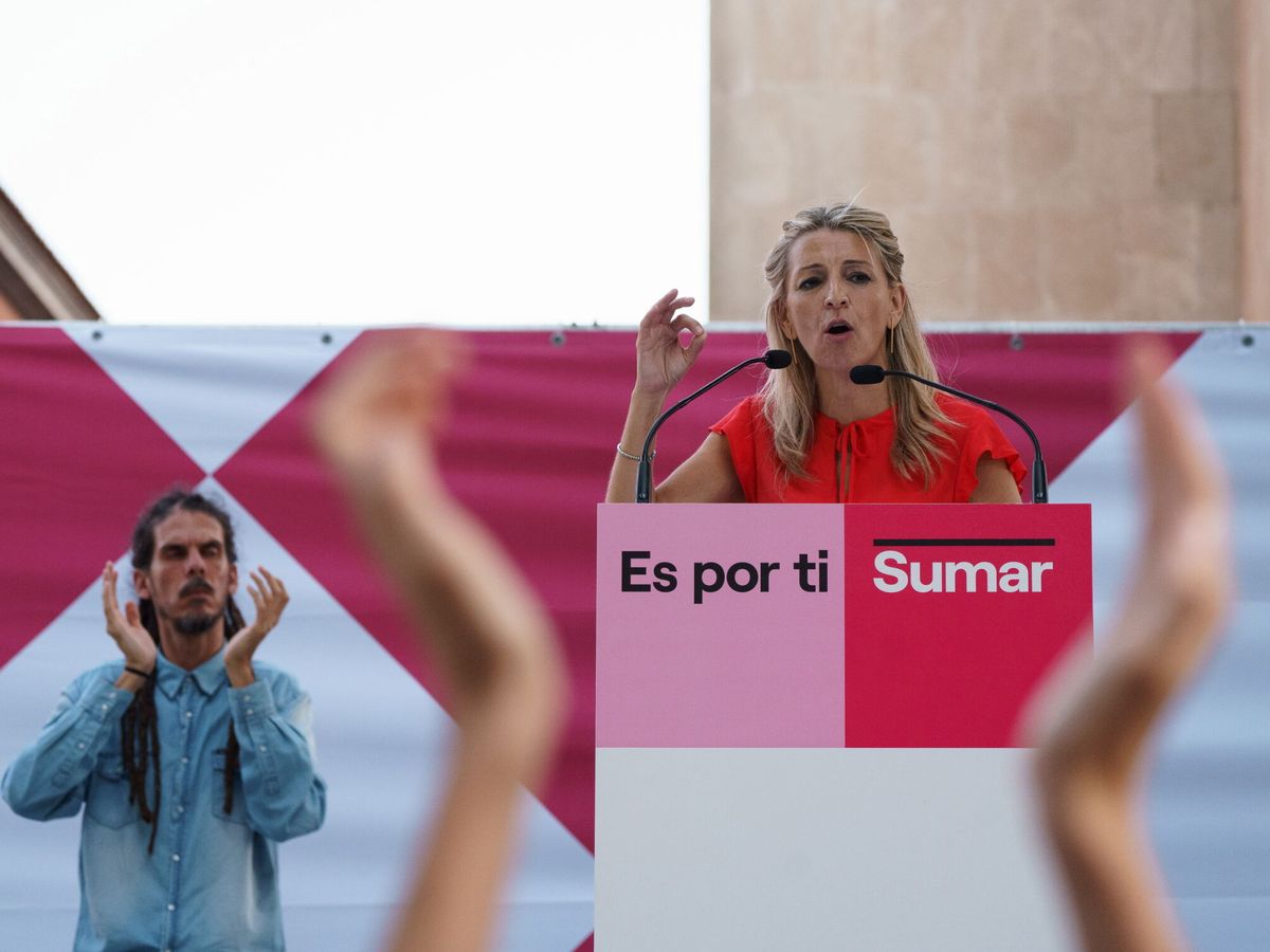 Foto: La candidata de Sumar a presidenta del Gobierno, Yolanda Díaz, en La Laguna, Tenerife. (EFE/Ramón de la Rocha)